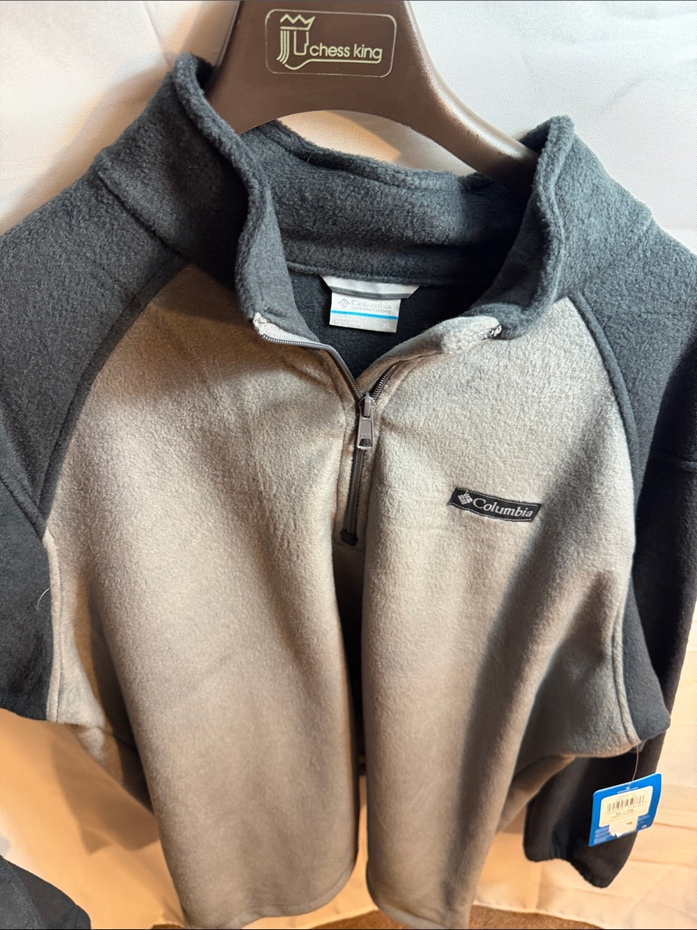 Columbia Men’s Two-Tone Gray Zip-Up Fleece Jacket